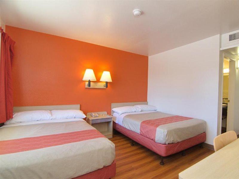 Motel 6-Indio, Ca - Palm Springs Εξωτερικό φωτογραφία