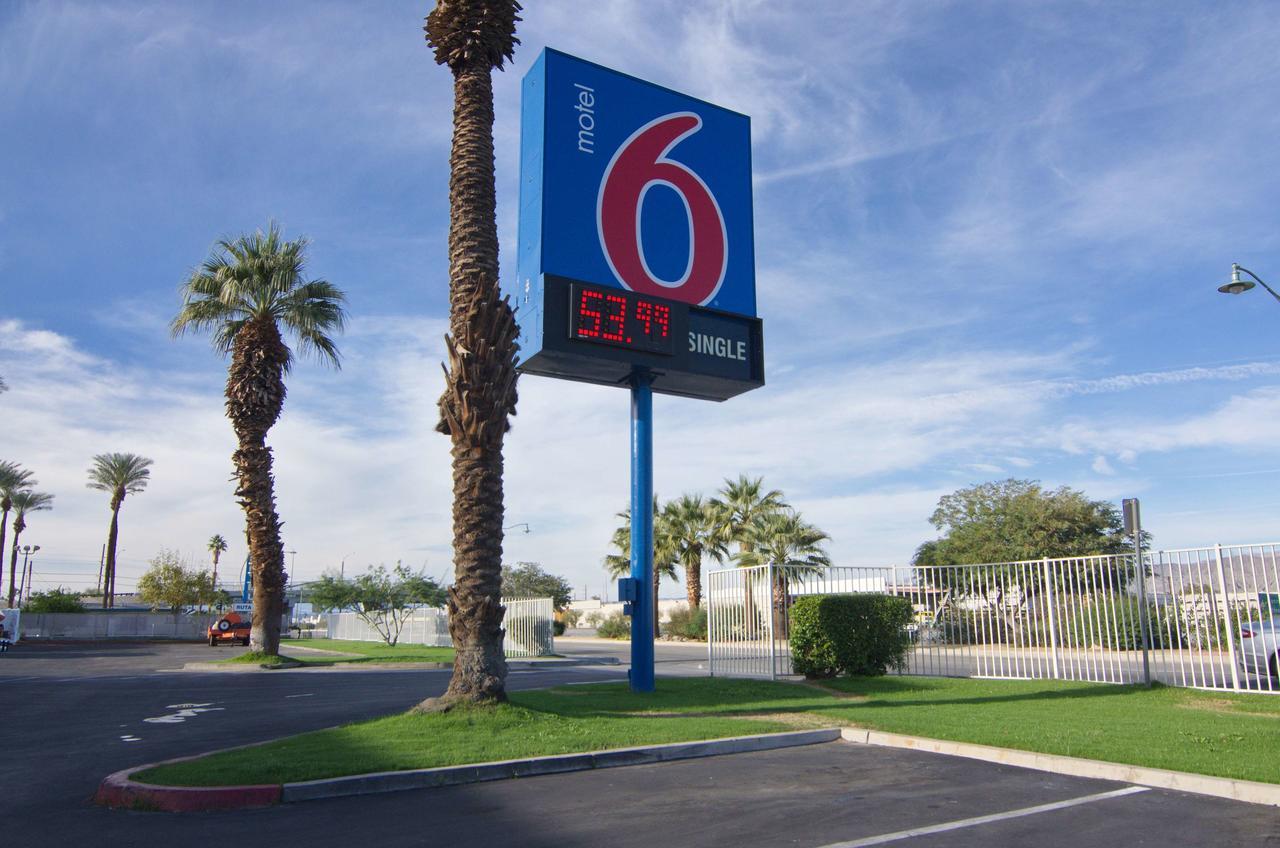 Motel 6-Indio, Ca - Palm Springs Εξωτερικό φωτογραφία