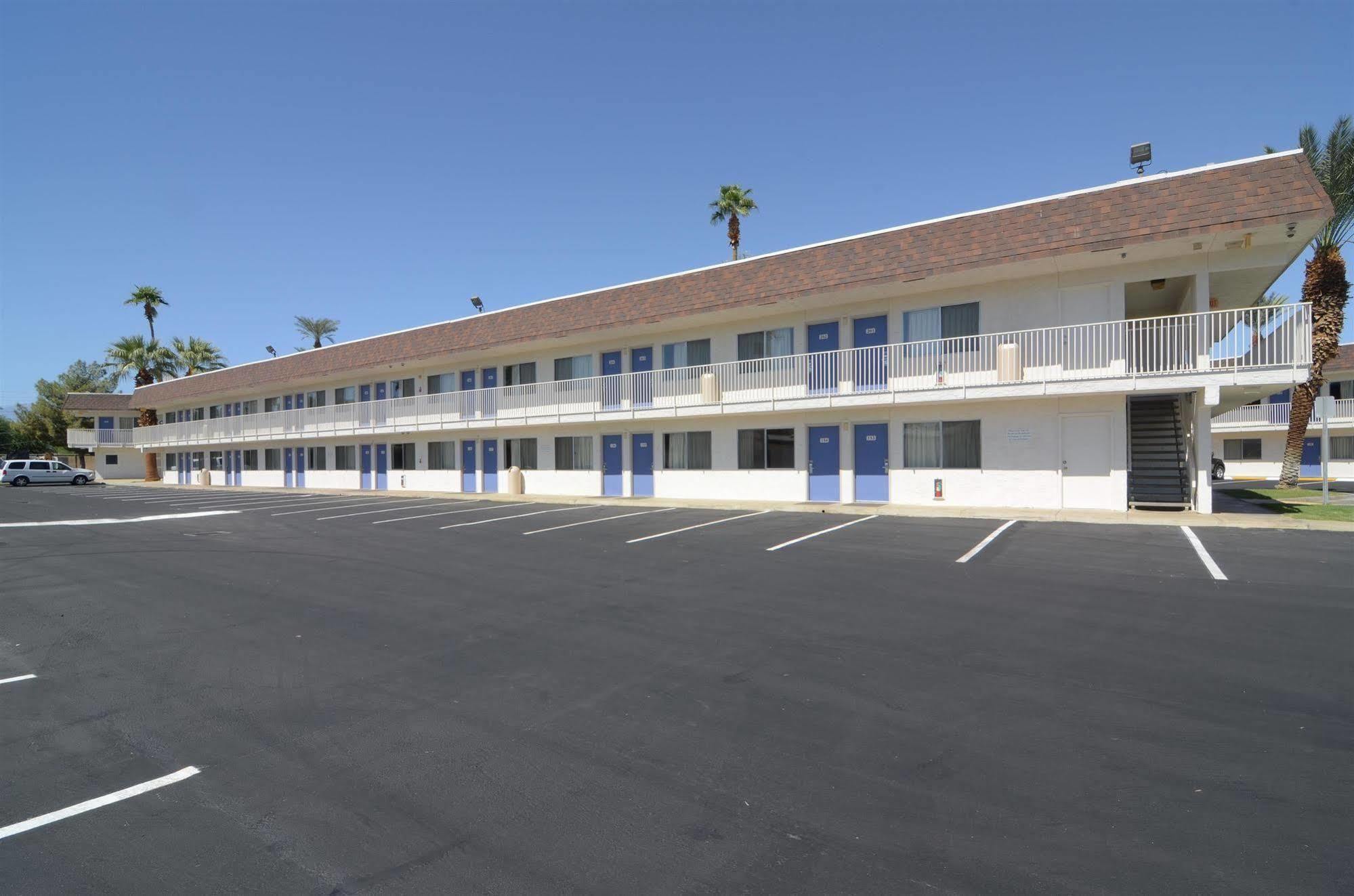 Motel 6-Indio, Ca - Palm Springs Εξωτερικό φωτογραφία