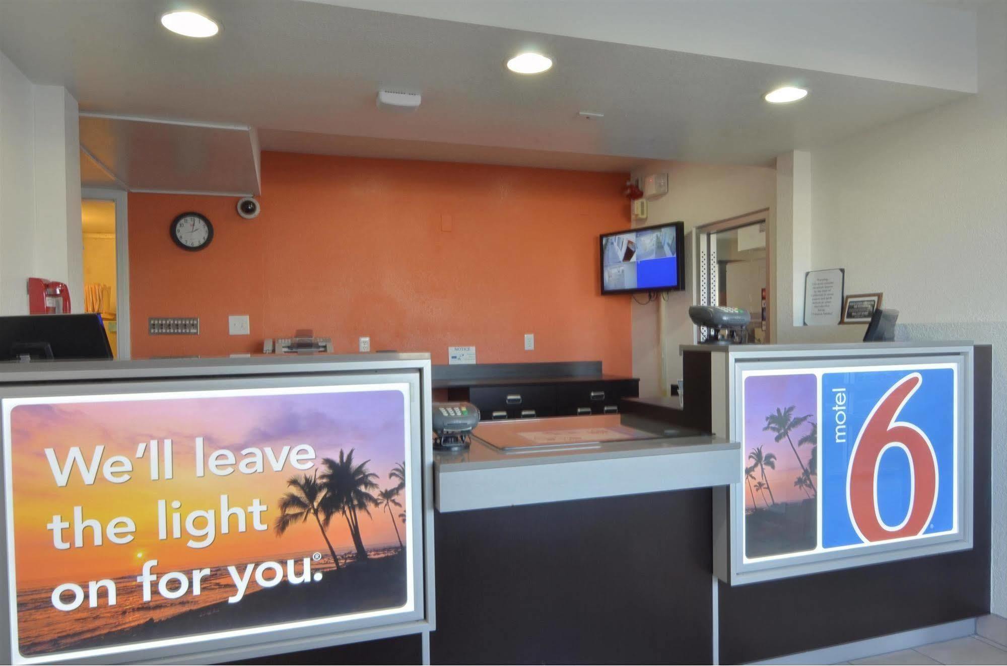 Motel 6-Indio, Ca - Palm Springs Εξωτερικό φωτογραφία
